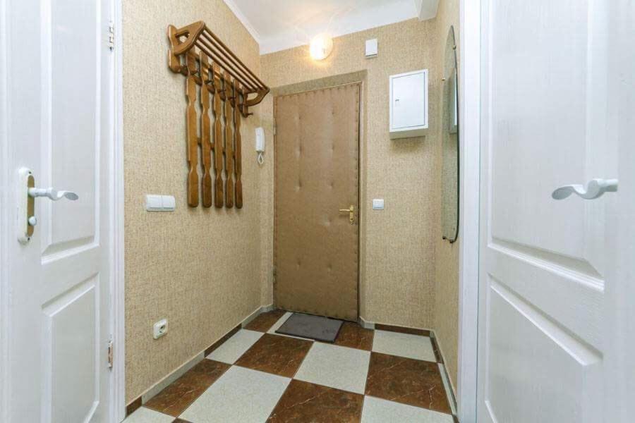 Comfortable One Bad Near Guliver Kiev