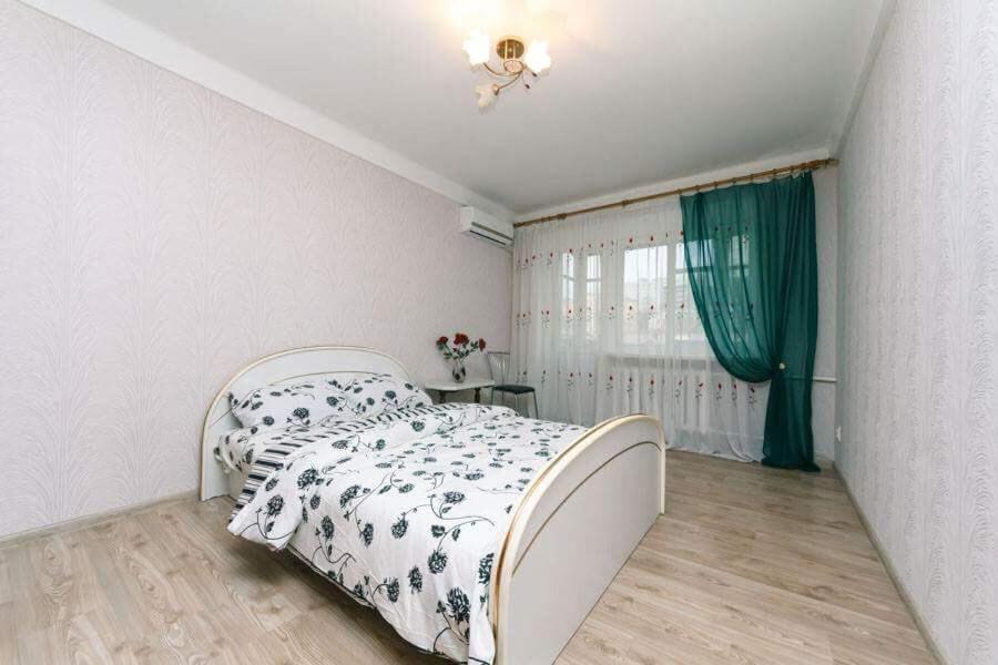 Comfortable One Bad Near Guliver * Kiew